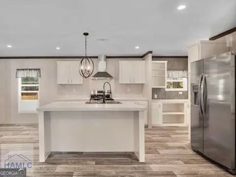 Kitchen - 271 Williams Rd, Guyton, GA 31312 photo 1 of 5