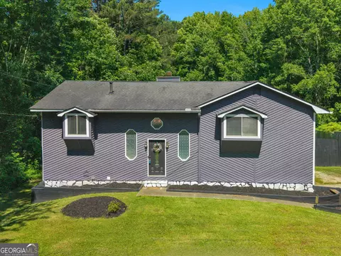 4123 Red Laurel Way, Snellville, GA 30039