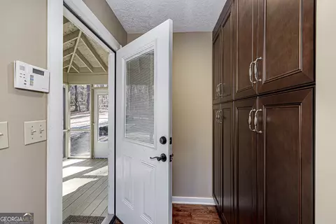 Entry Way - 207 Quail Trl, Jackson, GA 30233 photo 1 of 1