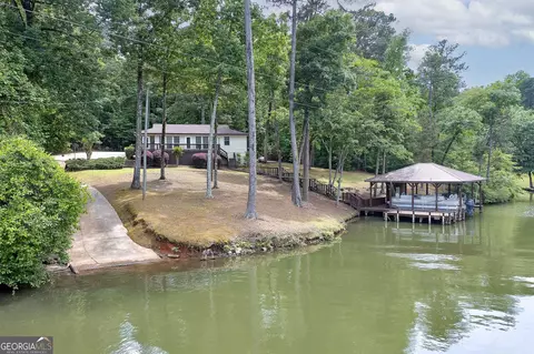 207 Quail Trl, Jackson, GA 30233