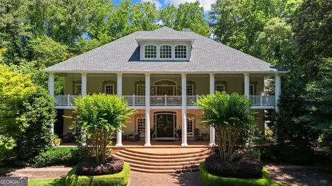 710 Walnut Dr, Marietta, GA 30064
