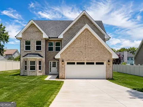 9506 Deer Crossing Ln, Jonesboro, GA 30236