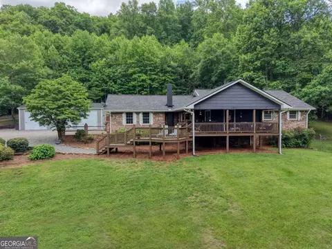 2502 Kelley Ln, Hiawassee, GA 30546