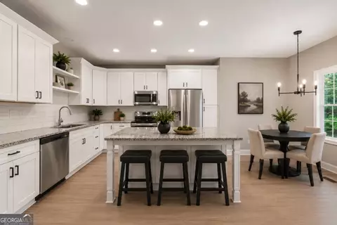 Kitchen - 119 Gordon Rd, Commerce, GA 30530 photo 1 of 1