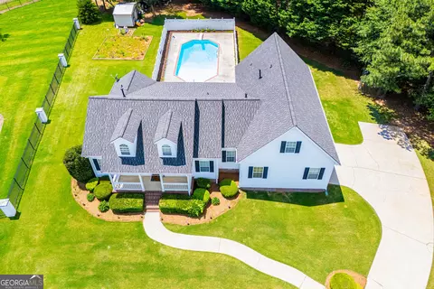 102 Highland Cir, Bremen, GA 30110