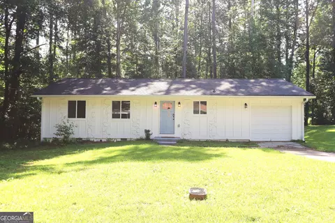 3572 Orbit Ct, Ellenwood, GA 30294