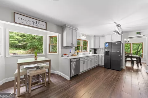 Kitchen - 262 Patrick Ln, Helen, GA 30545 photo 2 of 3