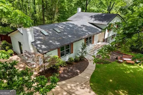 125 Terrell Dr, Athens, GA 30606