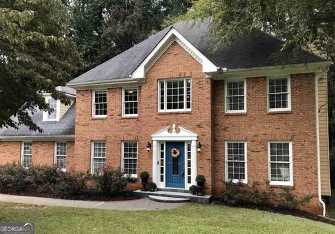 4631 Kousa Ln, Snellville, GA 30039