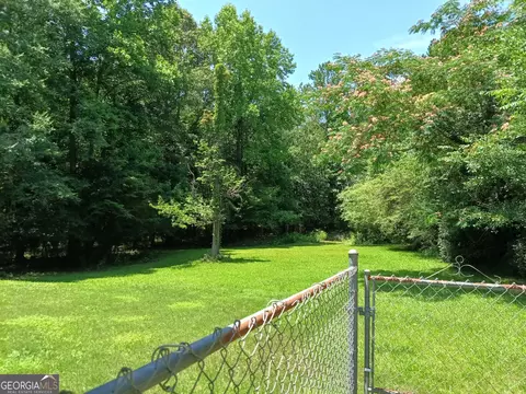 200 Five Oaks Dr, Covington, GA 30014 photo 3