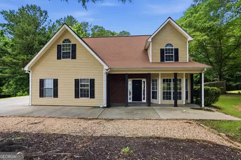 200 Kripple Kreek Dr, Sharpsburg, GA 30277