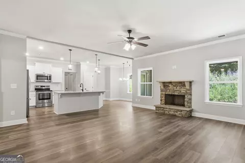 Living - 45 Hawthorn Ln, Covington, GA 30014 photo 2 of 2
