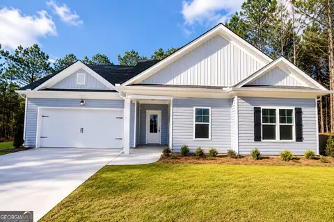 70 Goldmine Rd, Grantville, GA 30220