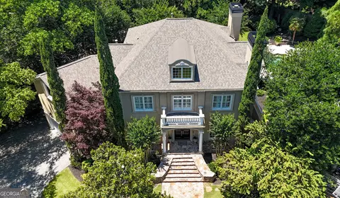 420 Morgan Oak Cir, Atlanta, GA 30342