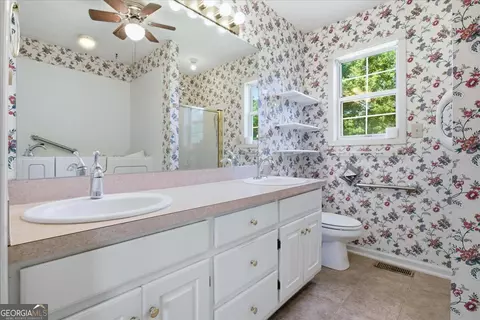 Bath - 15 Ashton Ct, Covington, GA 30016 photo 2 of 3