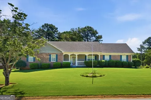 15 Ashton Ct, Covington, GA 30016
