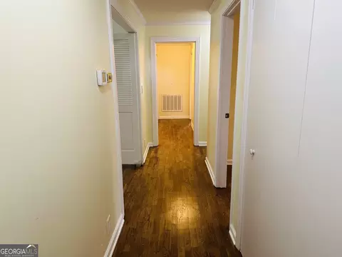 Entry Way - 110 N Chilton Cres, Lagrange, GA 30240 photo 2 of 2