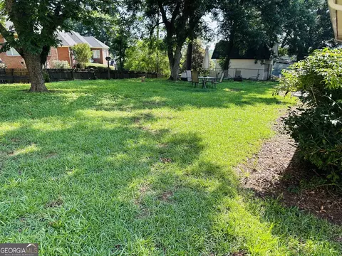 Exterior - 110 N Chilton Cres, Lagrange, GA 30240 photo 1 of 3