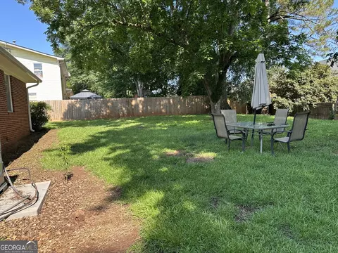 Exterior - 110 N Chilton Cres, Lagrange, GA 30240 photo 3 of 3