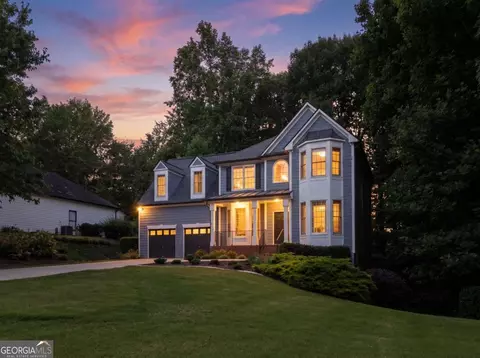 9610 Eagles Landing Dr, Gainesville, GA 30506