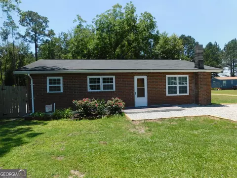 307 Speights Ln, Brooklet, GA 30415