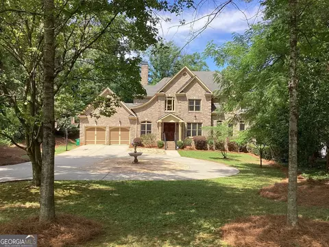 2715 Henderson Rd, Tucker, GA 30084