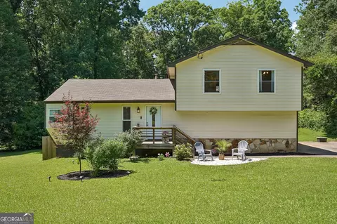 3211 Oakbrook Ln, Clarkston, GA 30021