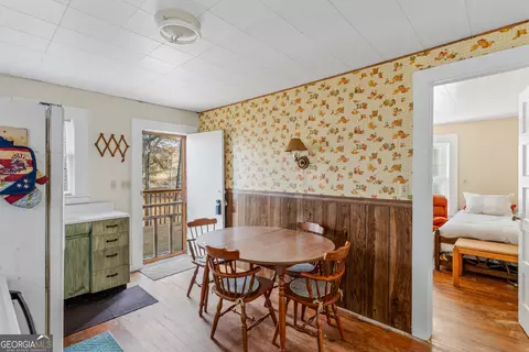 Dining - 186 Arrow Point Rd, Jackson, GA 30233 photo 1 of 1