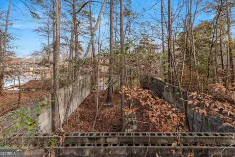 Exterior - 186 Arrow Point Rd, Jackson, GA 30233 photo 4 of 4