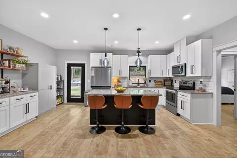 Kitchen - 600 H D Atha Rd, Monroe, GA 30655 photo 1 of 5