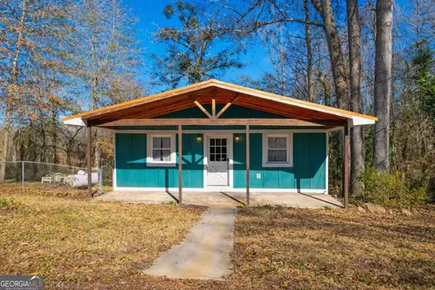 139 Cherokee Dr, Jackson, GA 30233