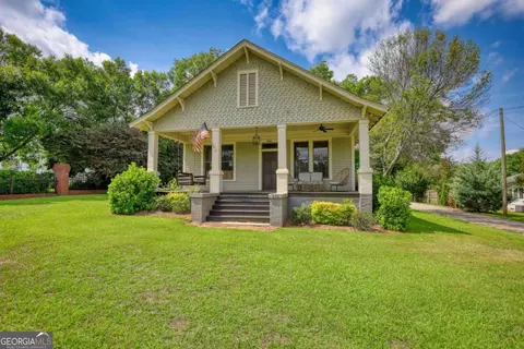 5143 Floyd St, Covington, GA 30014