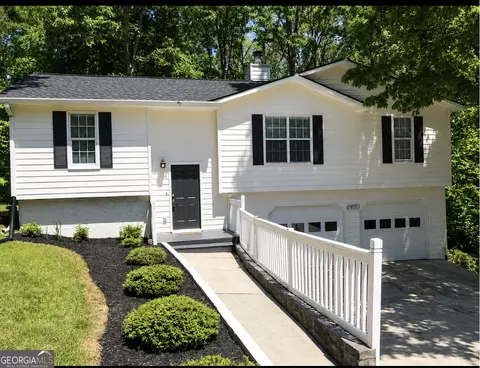 40 Cade Ct, Dallas, GA 30157