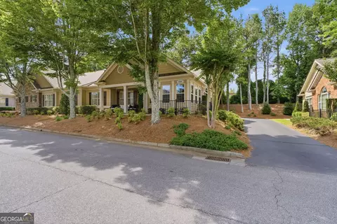 1035 Brook Knoll Ln, Cumming, GA 30041
