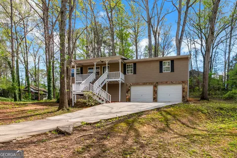 3653 Chestnut Lake Ct, Jonesboro, GA 30236