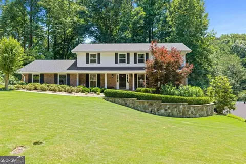 3881 Allsborough Dr, Tucker, GA 30084