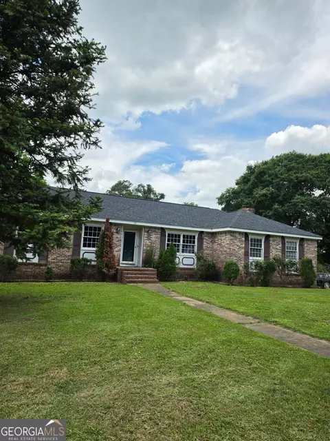 63 Kay Ln, Roanoke, AL 36274