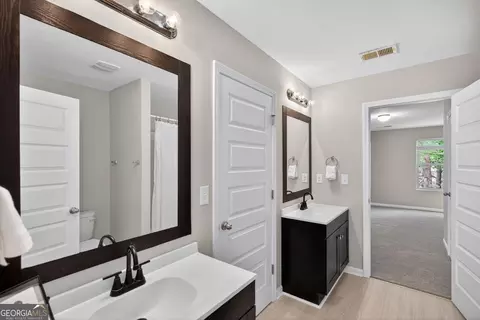 Entry Way - 311 Hillcrest Ct, Hampton, GA 30228 photo 7 of 10
