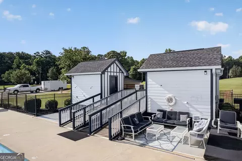 Exterior - 311 Hillcrest Ct, Hampton, GA 30228 photo 9 of 13