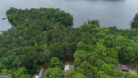 165 Riverbend Dr, Lagrange, GA 30240 photo 3