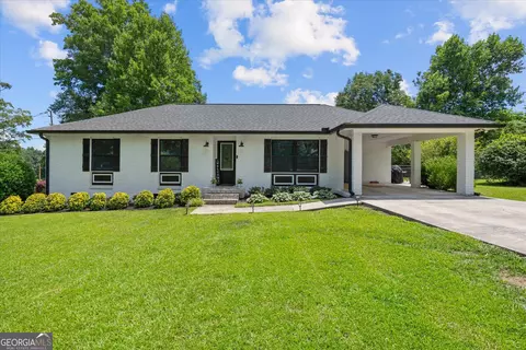 432 Sally Ann Cir, Bowdon, GA 30108