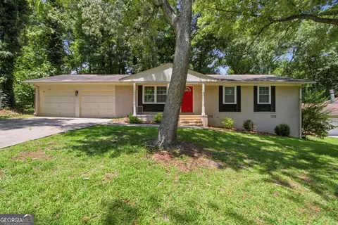 2017 Lindsey Ln, Decatur, GA 30035