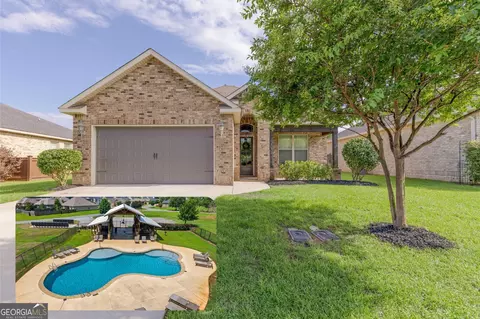 113 Barnyard Way, Perry, GA 31069