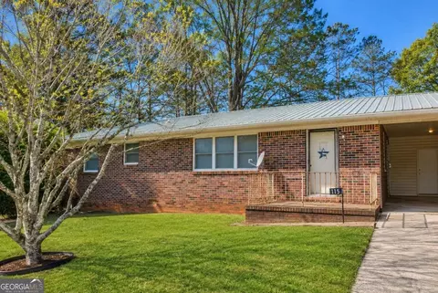 115 Wood St, Cornelia, GA 30531