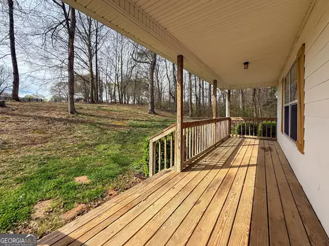 Exterior - 1492 Highway 198, Carnesville, GA 30521 photo 2 of 7