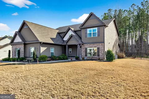 125 Atkins Ln, Fayetteville, GA 30215