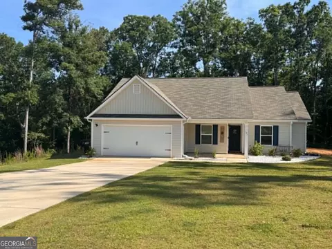 141 Rolling Woods Lane Ln, Hull, GA 30646