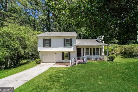 5575 La Fleur Trl, Lithonia, GA 30038
