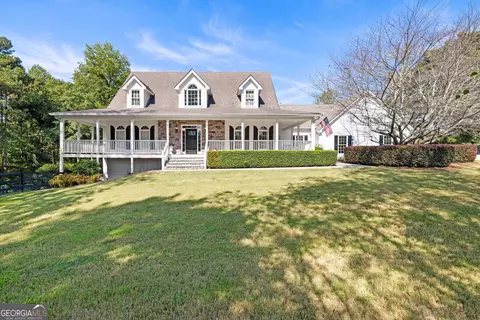 3608 Sunflower Dr, Buford, GA 30519