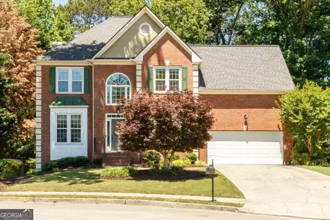 320 Hillside Manor Dr, Sugar Hill, GA 30518
